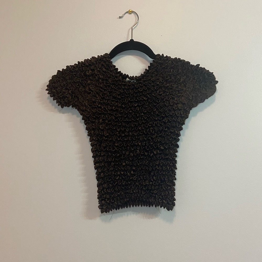 Y2K scrunchy top